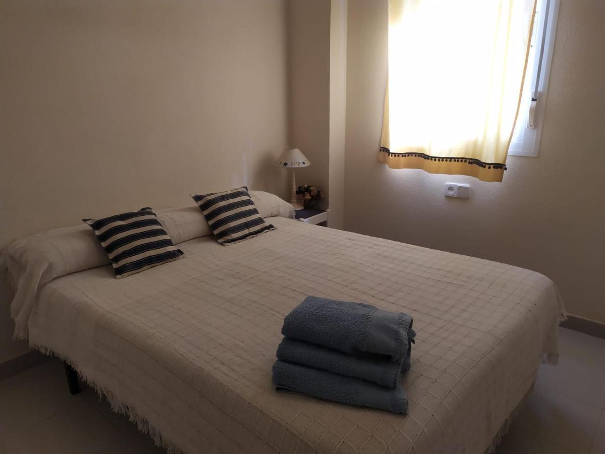 Acogedor Apartamento A 100 M. De Pinares Y Playa Leilighet Rota Eksteriør bilde