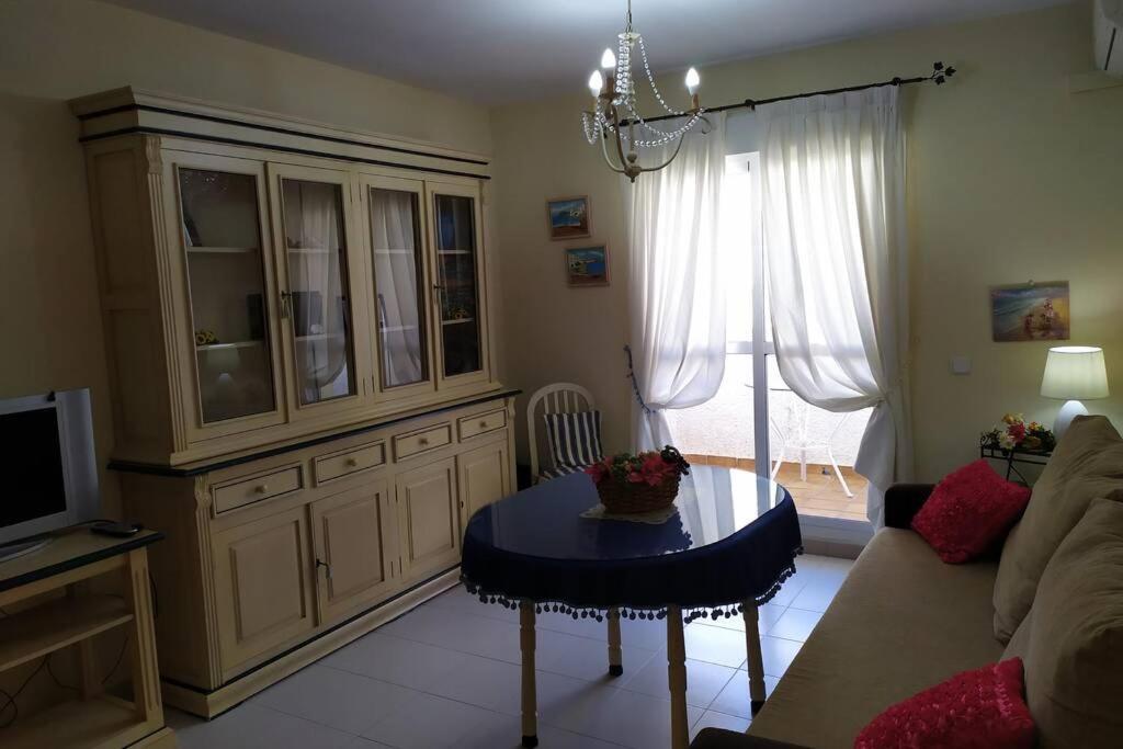 Acogedor Apartamento A 100 M. De Pinares Y Playa Leilighet Rota Eksteriør bilde